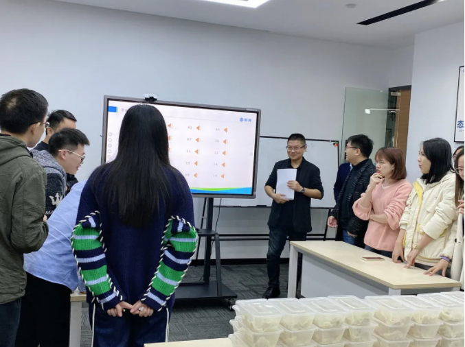 U8国际冬至下午茶游戏