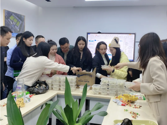 U8国际冬至下午茶吃饺子