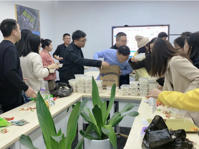 U8国际冬至下午茶吃饺子