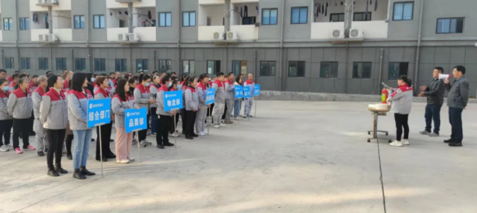 龙南U8国际亚克力科技有限公司-消防应急演练